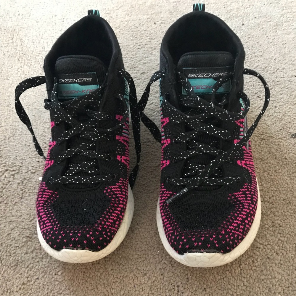 Skechers girl shoes